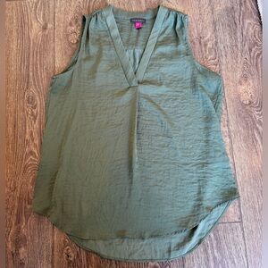 Vince Camuto Green Sleeveless Blouse